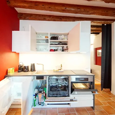 Dolcevita N 517 Canal View Apartment Venedig